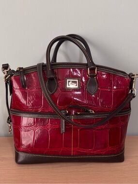 Vintage Dooney & Bourke Dillen Double Pocket Croc-Embossed Satchel Bag